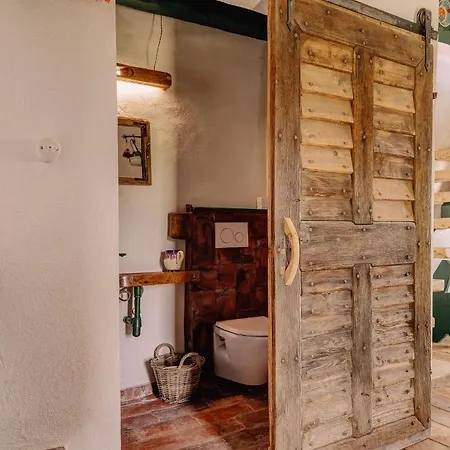 Chalet Echoes Of Vladicu