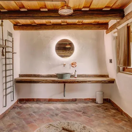 Chalet Echoes Of Vladicu Cluj-Napoca