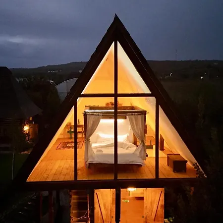 Chalet Echoes Of Vladicu