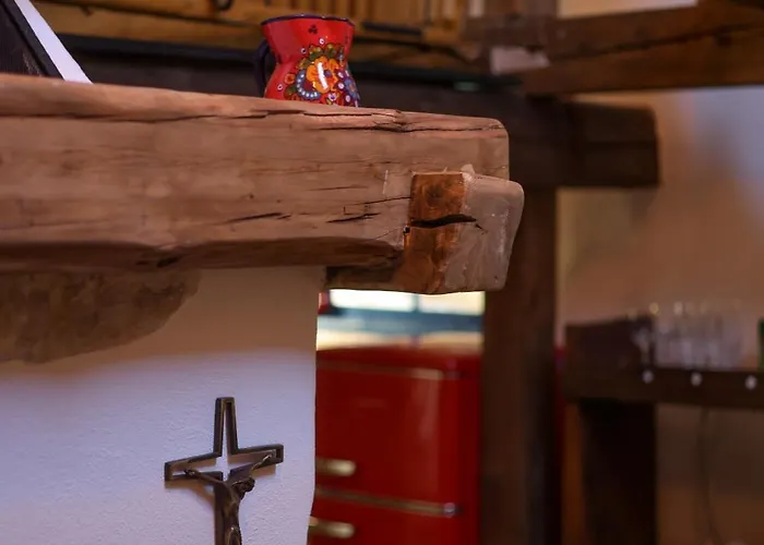 샬레 Echoes Of Vladicu *